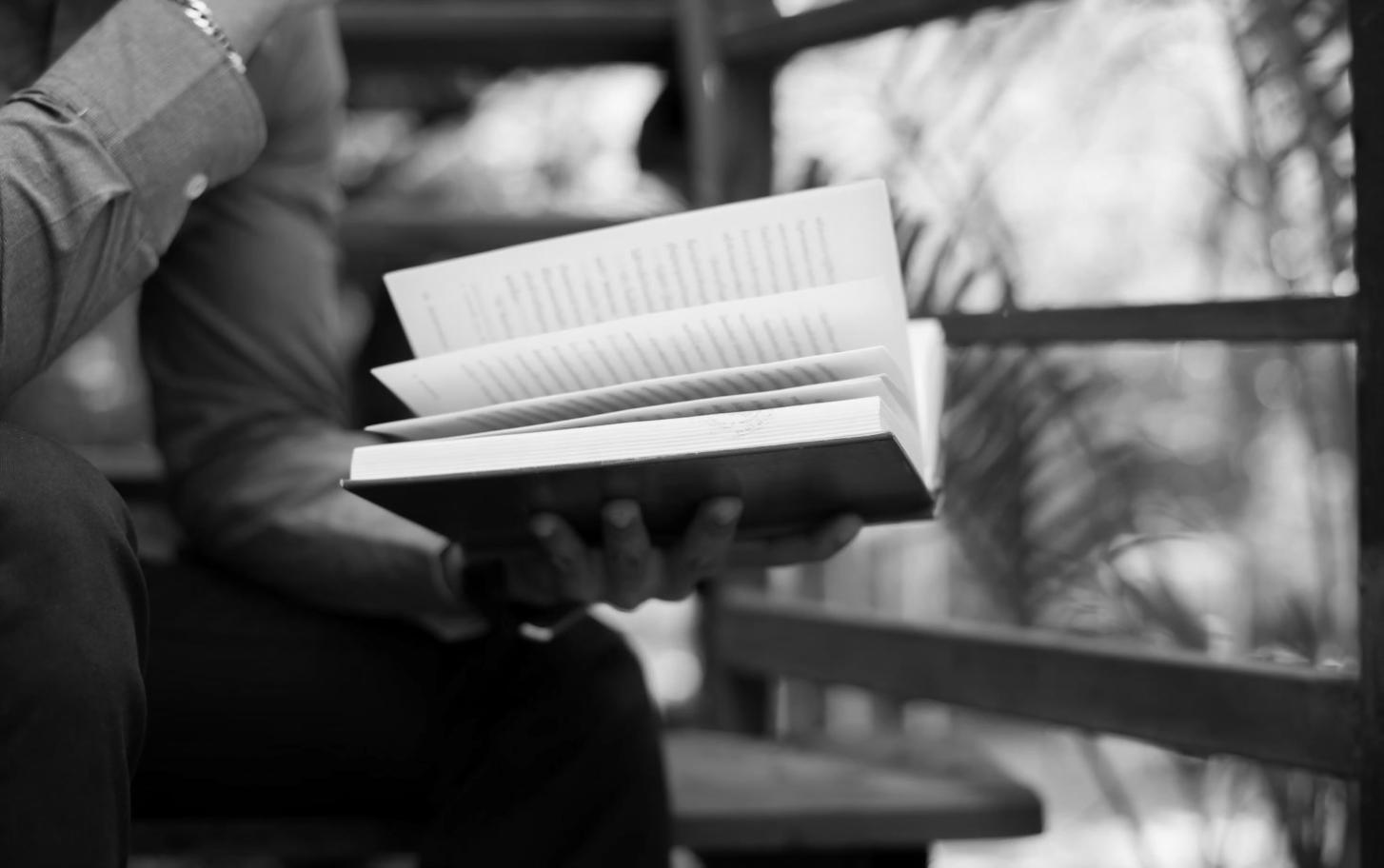 Intensives Lernen und praktische Übungen im Vollzeitkurs